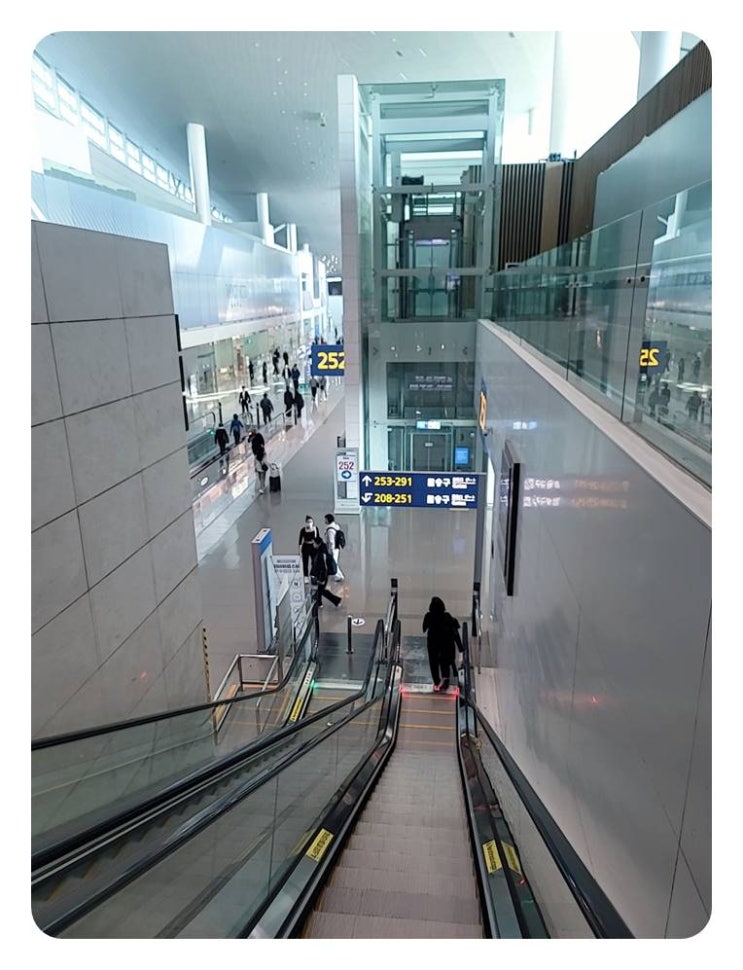  인천공항 제2여객터미널 마티나라운지 2시간 여유롭게 즐기기