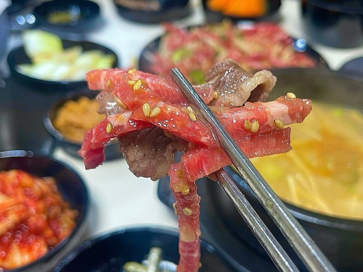  종로3가 백제정육식당, 차돌박이에 육회를 싸먹는 소고기 맛집