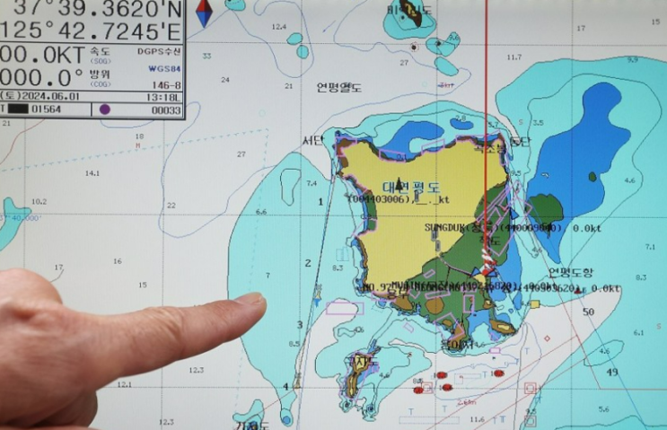 북한, GPS <b>교란</b> 도발…선박·<b>항공기</b> 등 운항 장애 발생