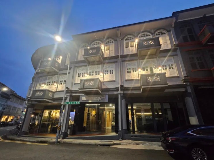  싱가포르 차이나타운 저렴 호텔 버터넛트리호텔(butternuttree hotel)