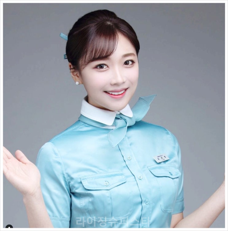 나는솔로 13기 옥순 상철과 결별 후 현커남친 훈남과 야구장 데이트 근황 그의 정체는?
