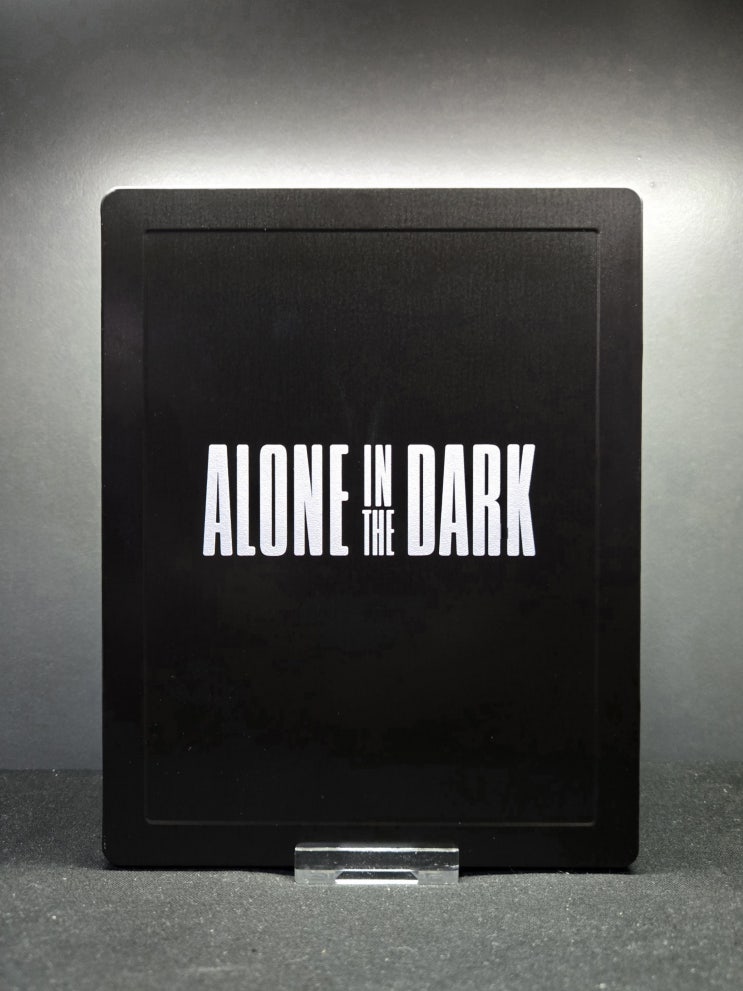  어둠 속에 나 홀로 컬렉터즈 에디션 스틸북 (Alone in the Dark Collector's Edition Steelbook)