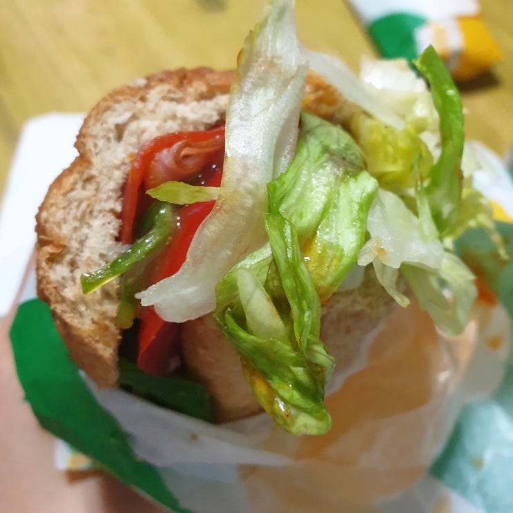  서브웨이 꿀 조합, 이탈리안 비엠티, 에그마요 꿀조합