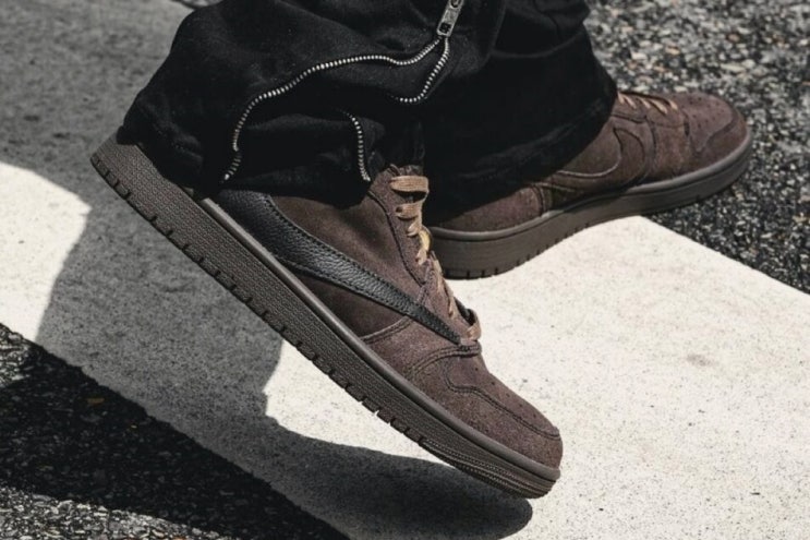  나이키X트래비스 스캇 에어조던1 로우 벨벳 브라운_TRAVIS SCOTT AIR JORDNA 1 LOW OG VELVET BROWN 출시!?