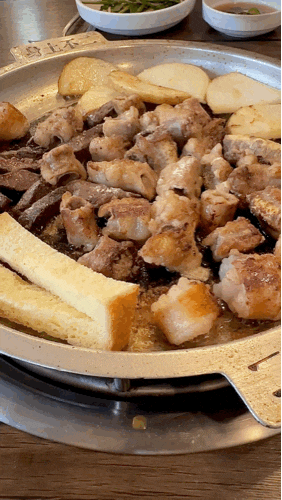  영등포 문래역 맛집 국내산 소곱창 모듬곱창 선지해장국 서비스 대왕곱창구이 문래점