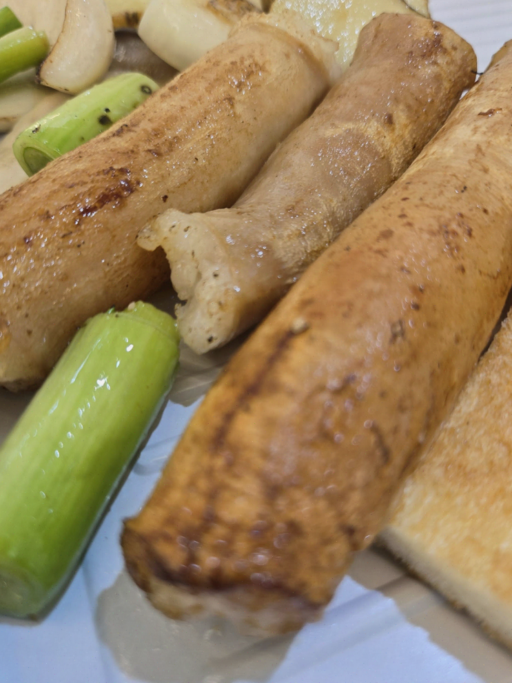  운동 후 헬스 애호가를 위한 HACCP 인증 밀킷의 맛있는 대창과 곱창!