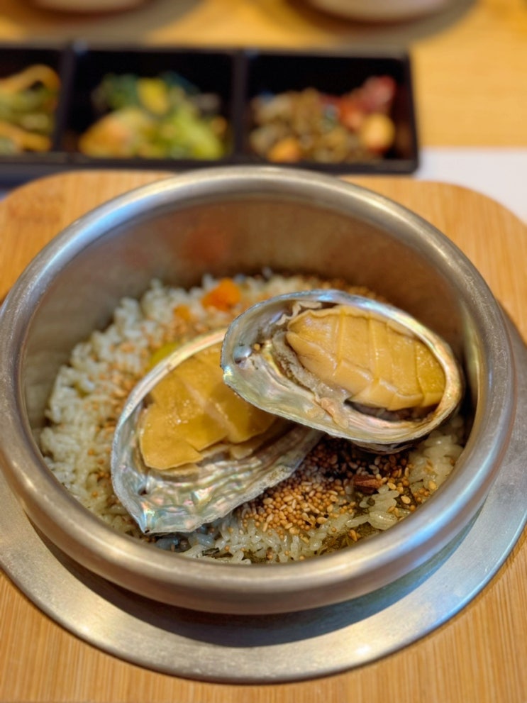 홍대입구역 점심 맛집 들풀한상 서교동 한식 솥밥 홍대입구역 점심 맛집 들풀한상 서교동 한식 솥밥
