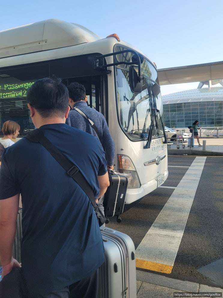  인천공항 1터미널에서 2터미널  무료 셔틀버스 타는곳, 순환버스 시간표, 진에어 셀프백드랍 방법, 출국 수속 소요시간