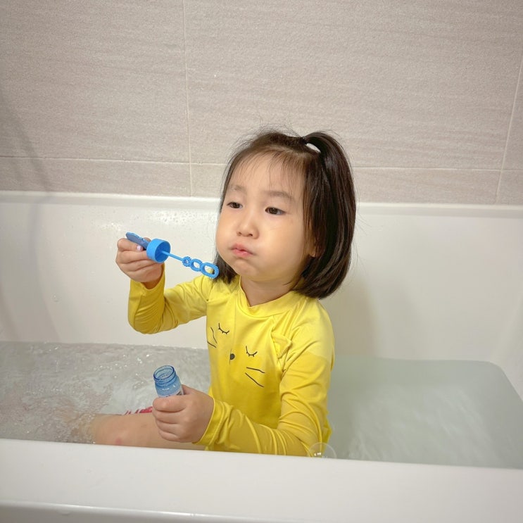  아이목욕 탄산으로 더 특별하게 입욕제 릴리소다