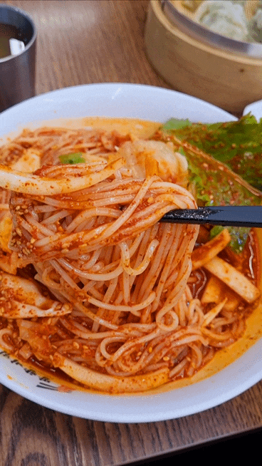  망향비빔국수 별내점, 연천 본점 맛이 생각나서 방문했어요