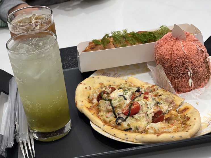  울산 북구 진장동 베이커리 복숭아빵 빵카로드