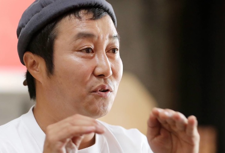 혐의 - 전면 반박, '<b>생존왕</b>' 만렙 끝판왕 상대로 <b>생존</b>할 수 있을까?