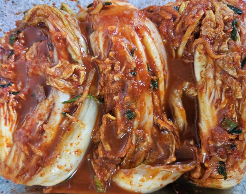 내돈내산 조선호텔 김치 포기김치 5kg 락앤락 비스프리 모듈러 김치통 3.5L