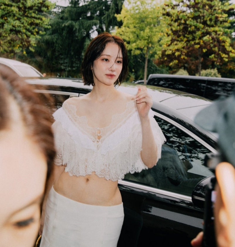 전종서 배우의 매력적인 다산 단발레이어드펌 스타일