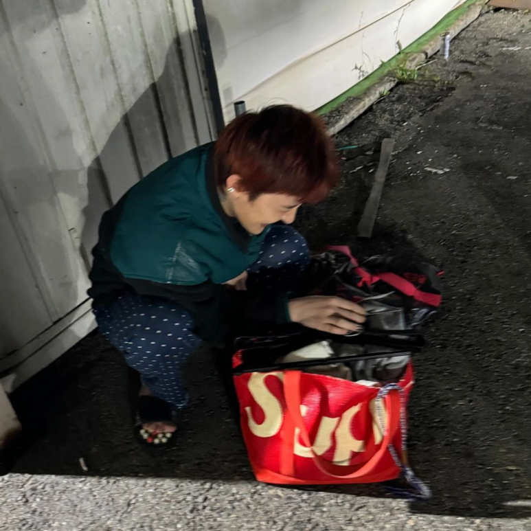 지디 지압슬리퍼, GD 지드래곤이 신으면 품절대란 아이템!