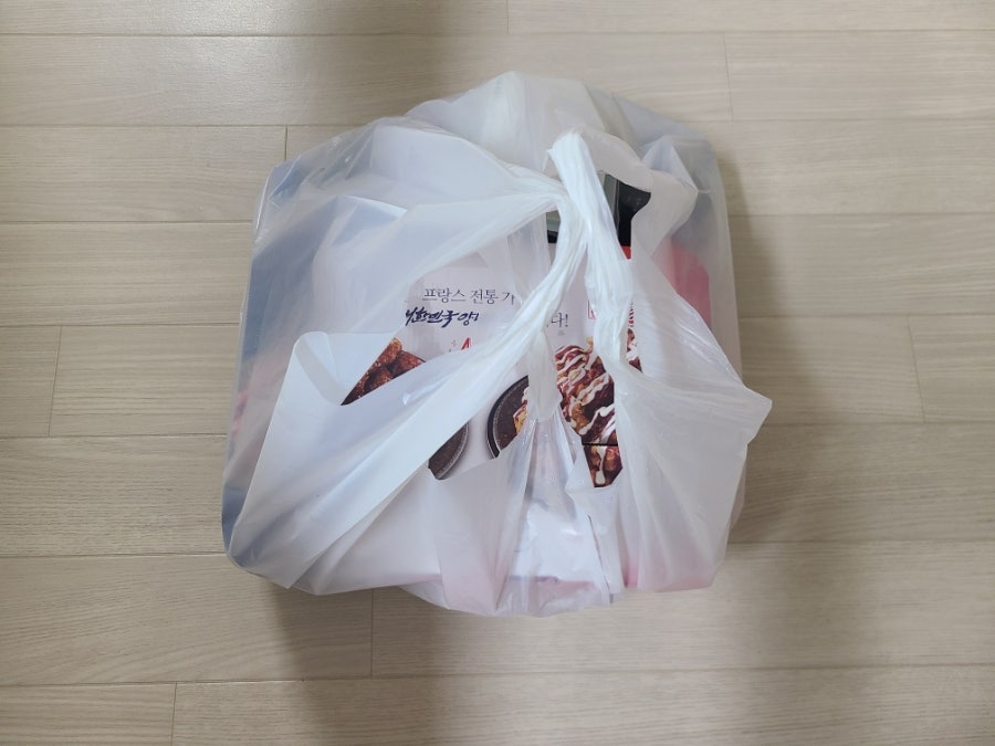 처갓집양념치킨 검단파라곤센트럴점 사진 1