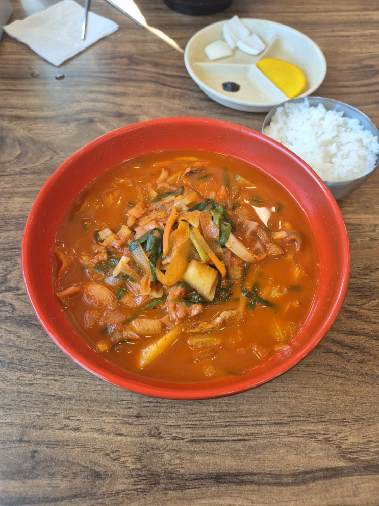  [공주시 소학동] 동해원 (칼칼하고 달큰한게 진짬뽕같다, 공주까지 짬뽕먹으러 전국에서 몰려드는 이유 / 평일 웨이팅)