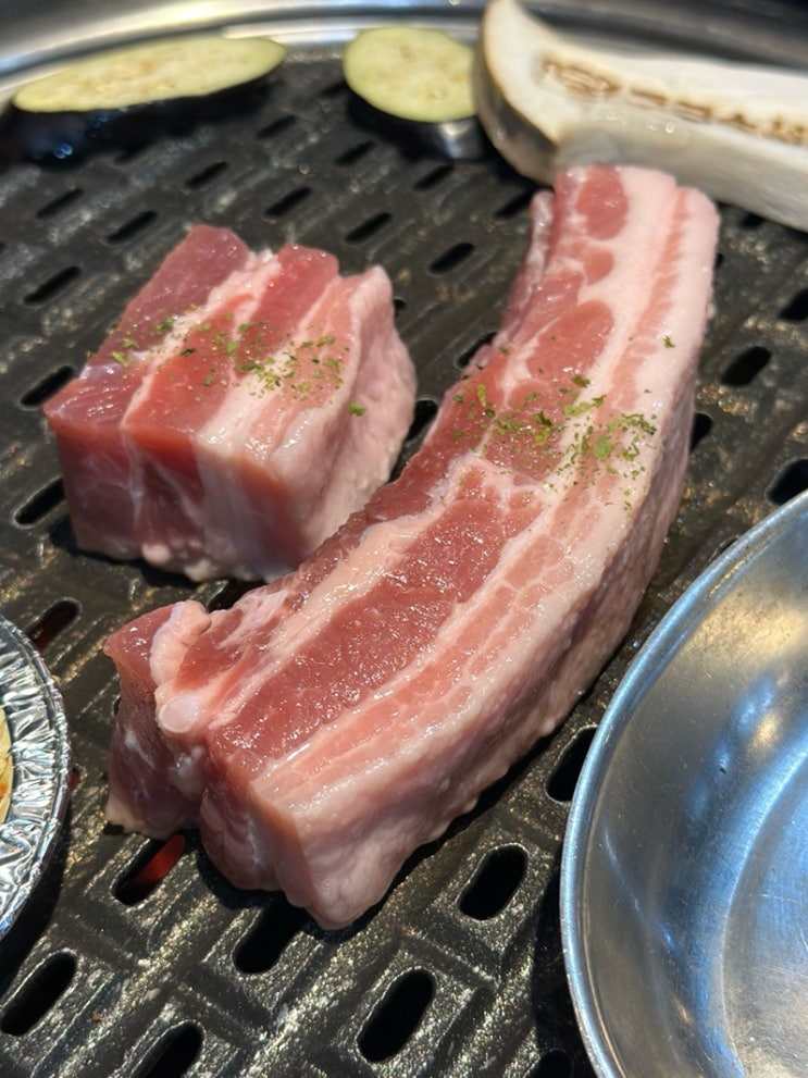 가정동 맛집 구공숙성돼지 루원시티점 삼겹살 vs. 오겹살 가정동 맛집 구공숙성돼지 루원시티점 삼겹살 vs. 오겹살