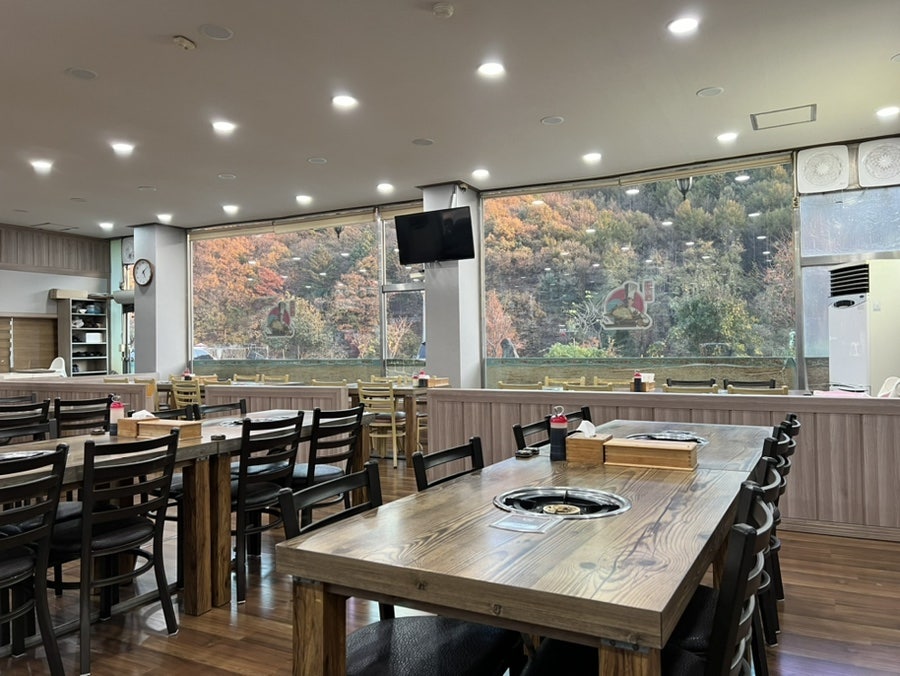 Deungchonsyabeukalguksu Gwangjujeom photo 3