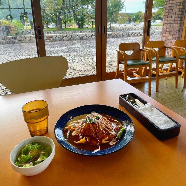  #241113 오사카 여행 - 반파쿠기넨코엔, レストラン Park Cafe
