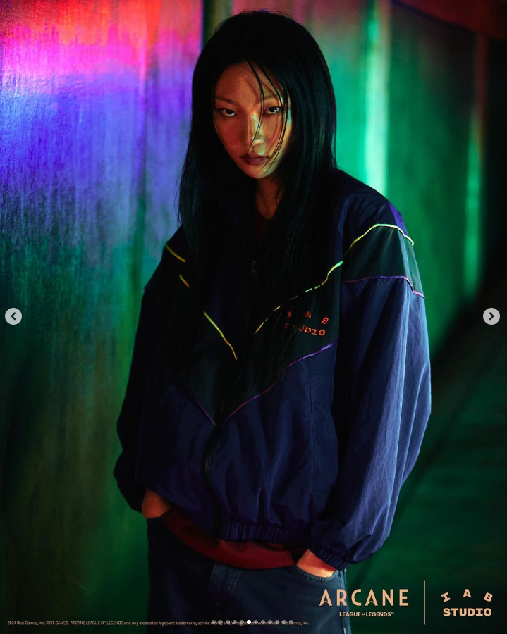  아케인X아이앱 스튜디오 협업 의류 출시 예정_웍스 아웃_ARCANE X IAB STUDIO
