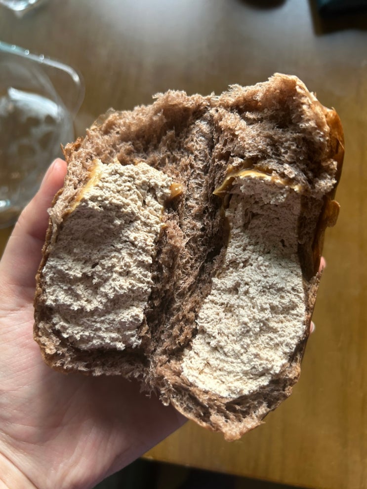  연세우유 밤티라미수 생크림빵