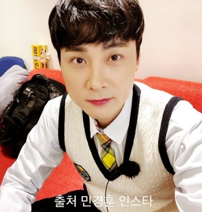 <b>민경훈</b> 예비신부 신기은 pd 피디 얼굴 공개됐다 <b>결혼식</b> 임박!