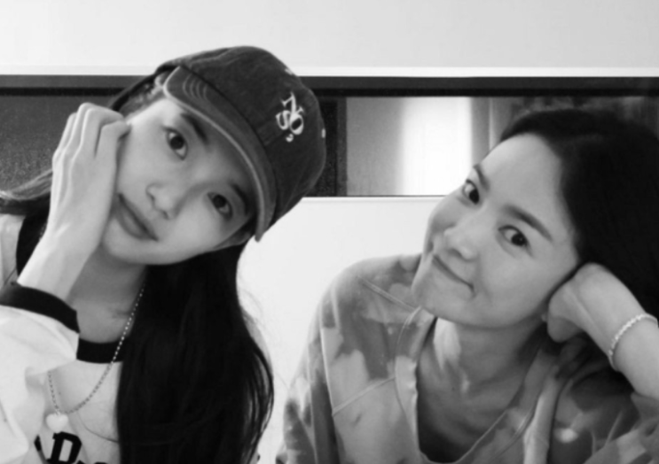 <b>수지</b> 송혜교 럽스타그램?