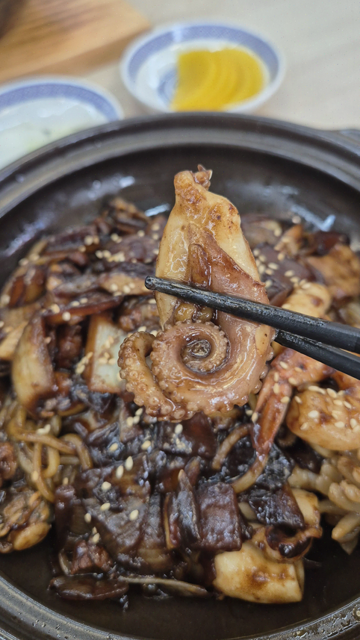  대학생들이 추천하는 천안중국집 맛집, 역전뚝배기짬뽕과 직화짭짬의 조화