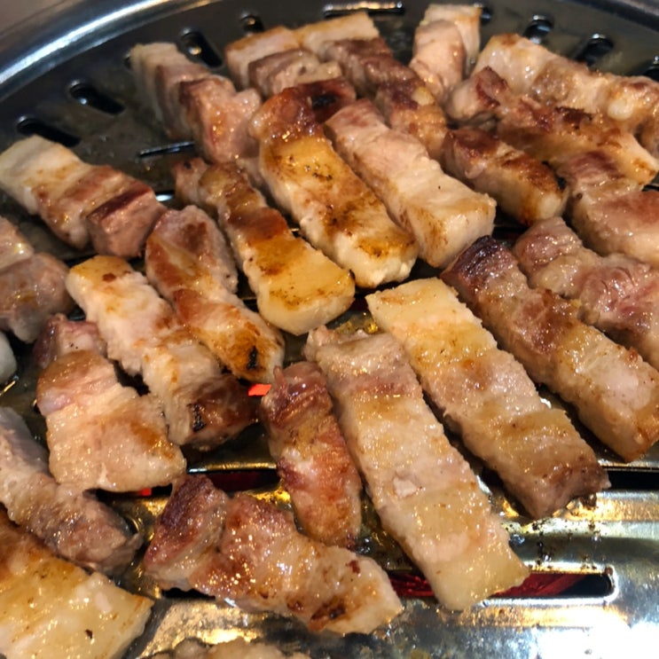  송도 삼겹살 맛집 엄차고 껍데기 김치칼국수 존맛