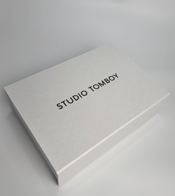  [스튜디오톰보이 쇼핑백] 스튜디오톰보이 쇼핑백, StudioTomboy 패키지, Collapsible box, 패키지제작, 박스제작, 럭셔리패키지, FSC, S&K