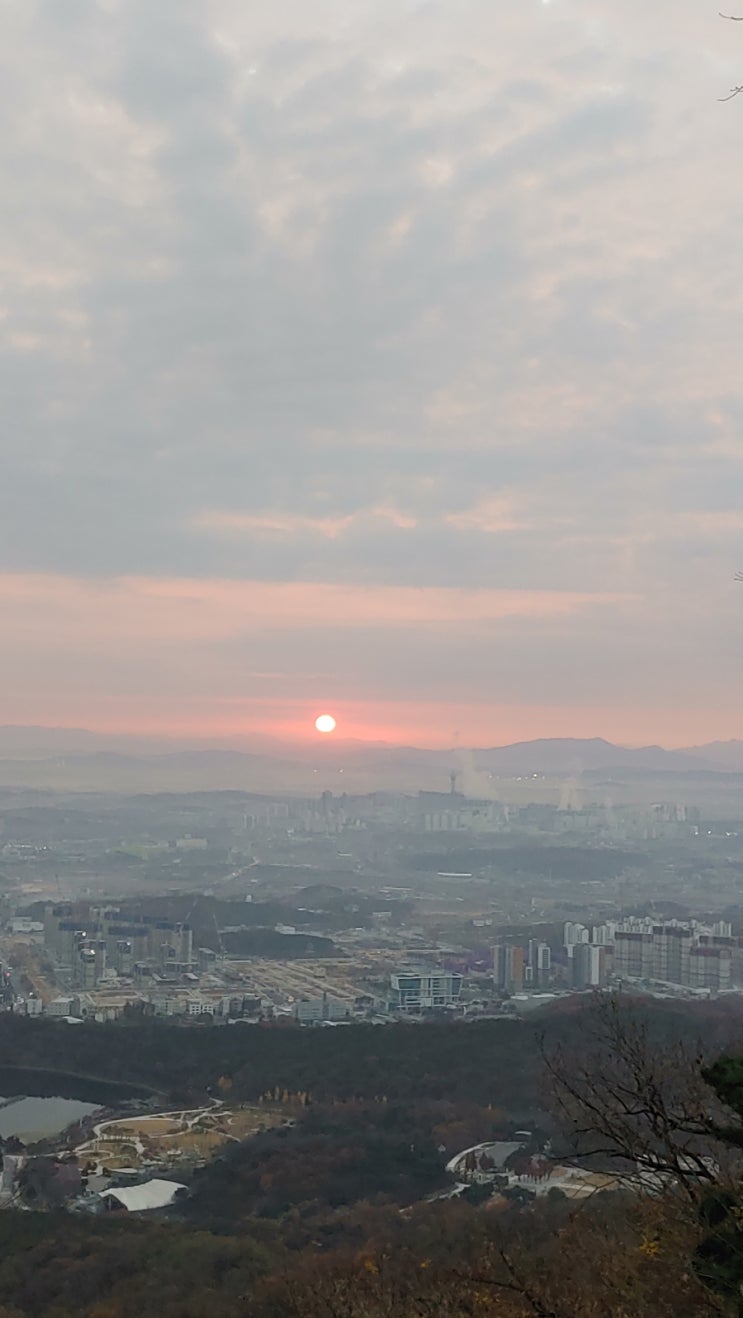 오늘 아침, 설봉산의 일출 오늘 아침, 설봉산의 일출