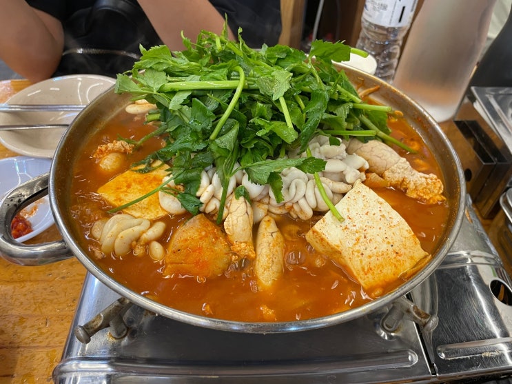  광장시장 은성횟집 칼칼한 대구매운탕