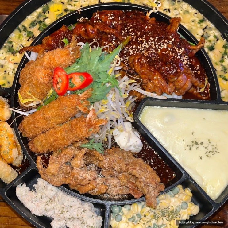  포차감성 홍대맛집 닭발에 소주 청년닭발1987
