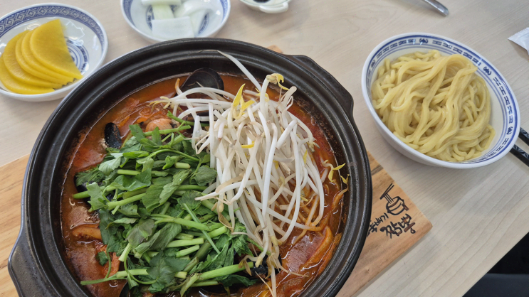  가족과 함께 특별한 날, 역전뚝배기짬뽕에서 고기짬뽕에 감동하라!