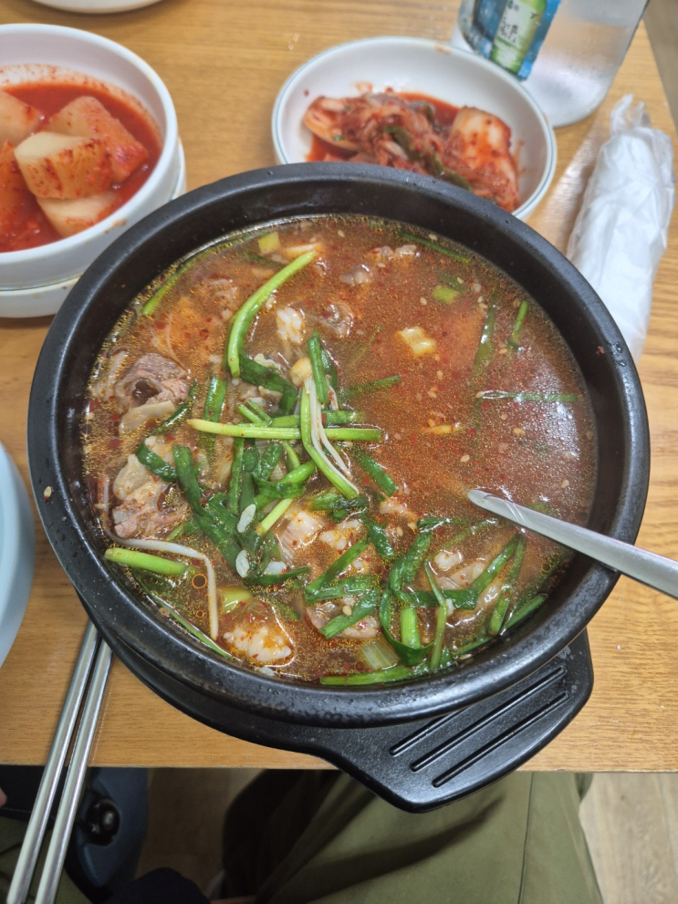  [관악구 봉천동] 논밭골 봉천점 (갈비탕보다는 갈비국밥을 판매하는 평일 12시 이전 마감하는 맛집)