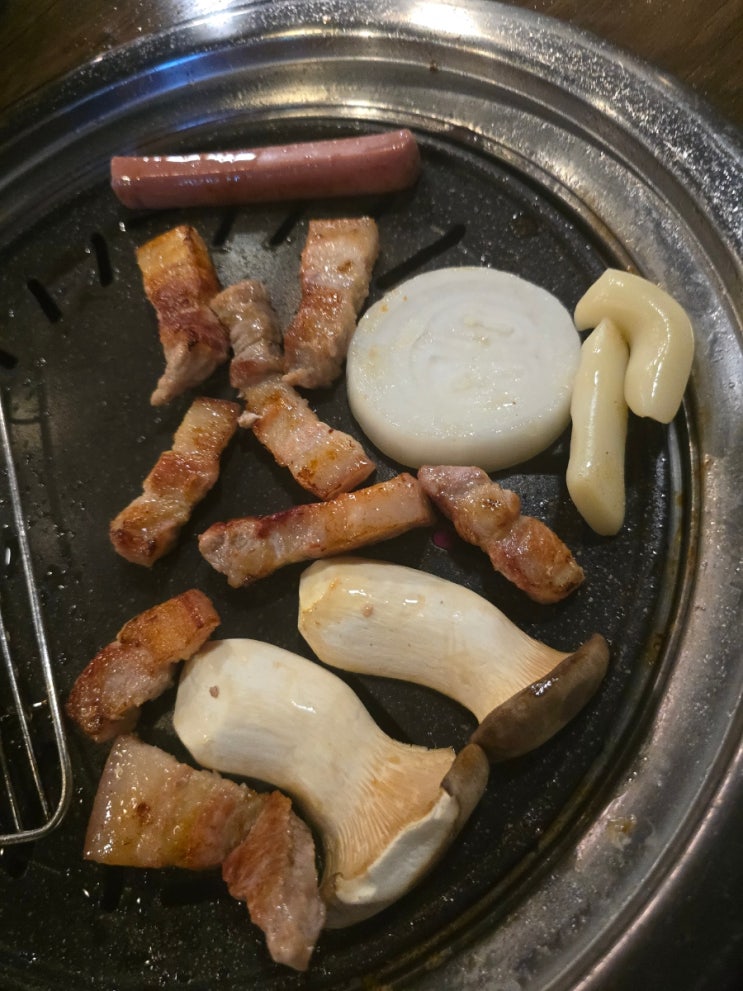  구미 인동 맛집 삼겹살이랑 닭불고기 맛있는 <막퍼주는고깃집>