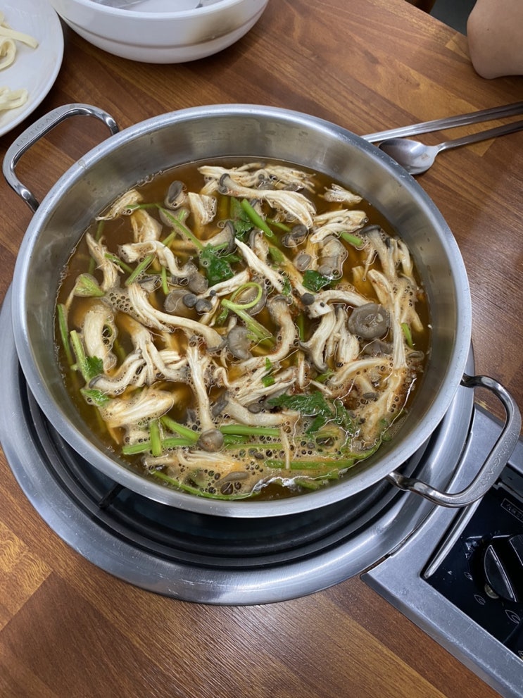  기장 장안 얼큰이샤브샤브손칼국수 볶음밥