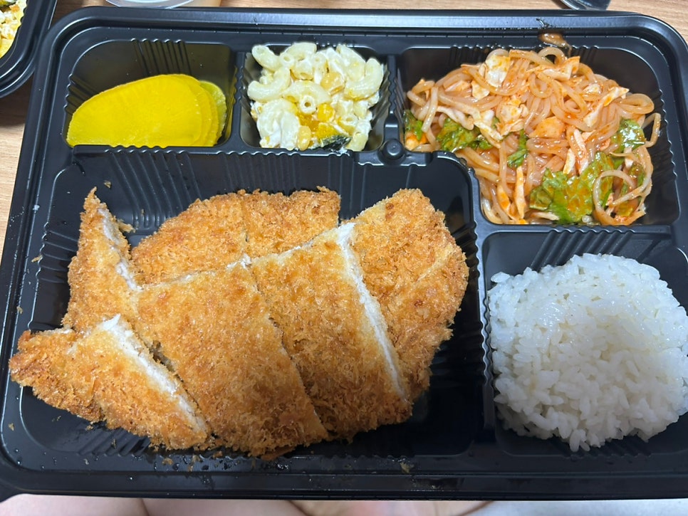 배터지는생동까스 갈곶점 사진 3