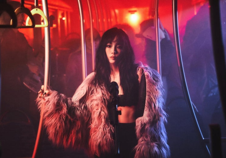'믿듣탱'이 온다…<b>태연</b>, 'To.X' 인기 이을 '<b>레터</b> 투 <b>마이셀프</b>'