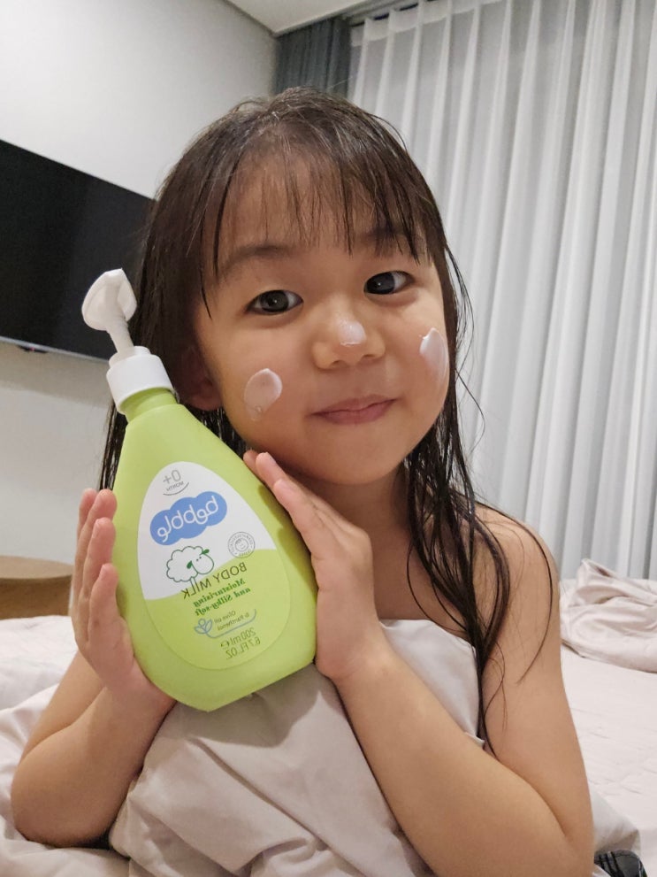  [라리베라 베블 바디밀크+페이셜크림] 촉촉한 아이 피부를 위한 아기바디로션