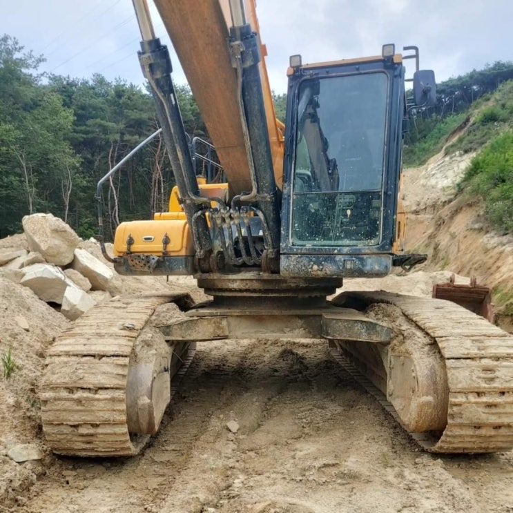 현대 HX520 2018년식 1억4500만원 판매합니다. 현대 HX520 2018년식 1억4500만원 판매합니다.