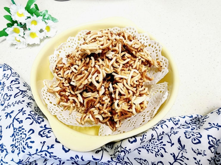  달달한 라면땅 만들기 맥주안주 라면과자 물엿 라면땅 레시피