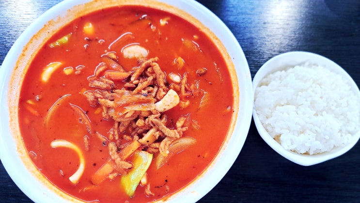 요즘 오류동에서 가장 핫한 중국집 지니루에서 짬뽕밥 맛있게 잘 먹었어요 요즘 오류동에서 가장 핫한 중국집 지니루에서 짬뽕밥 맛있게 잘 먹었어요
