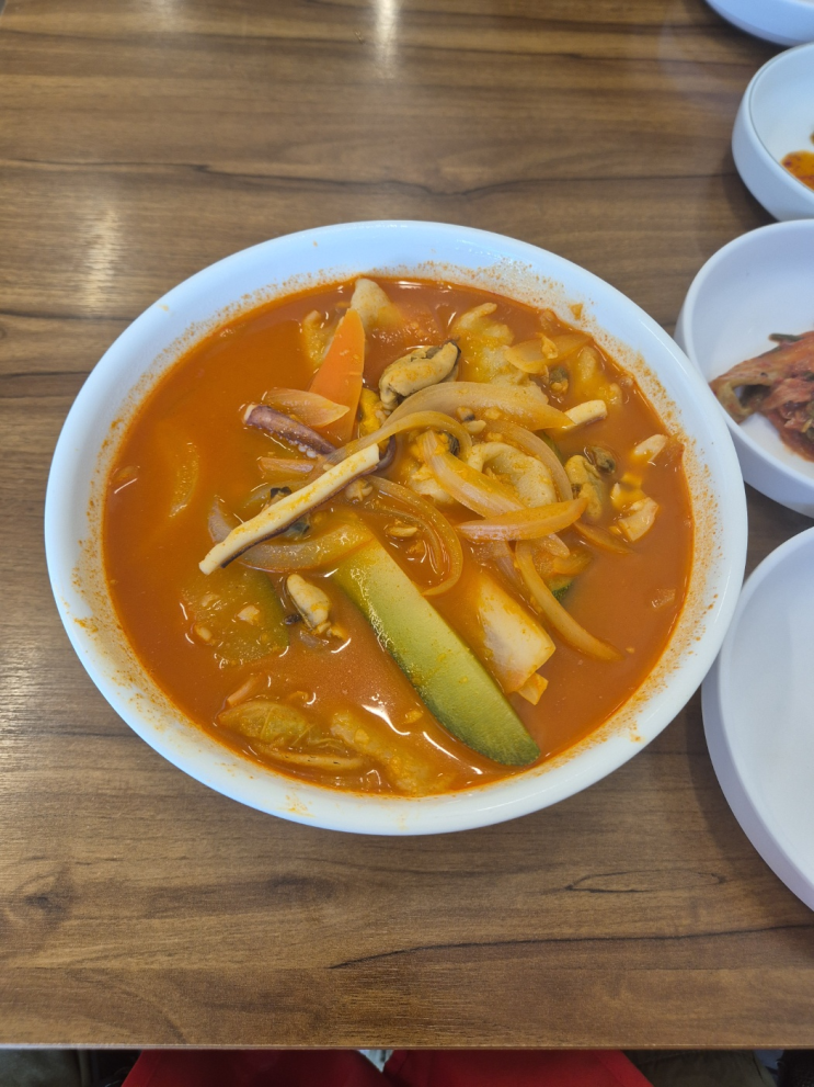  [서초구 서초동] 아따맵소 (짬뽕수제비, 양 많고 시원하고 진짜 아따맵소)