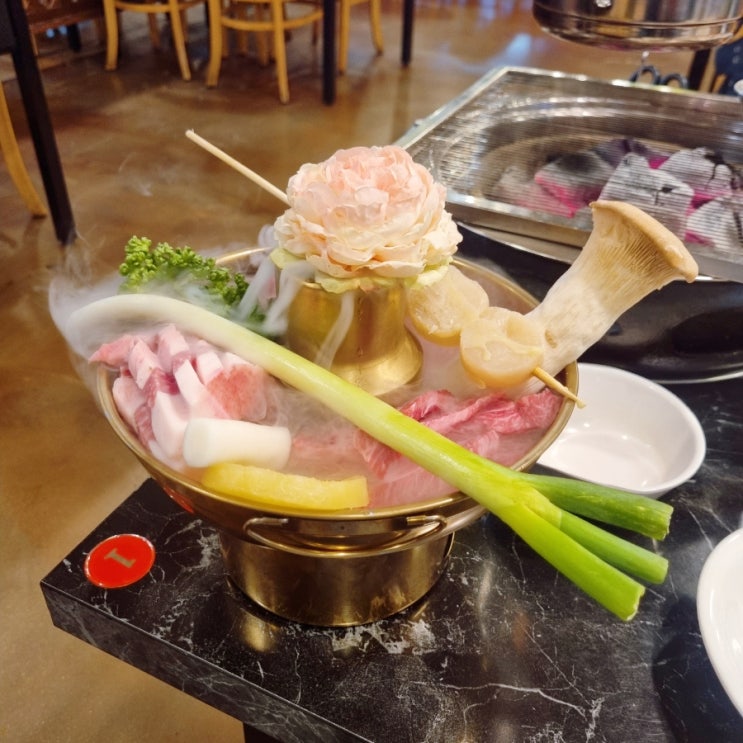  인천 완정역 삼겹살 맛집 더두툼, 검단 탑병원 근처 고기집 (주차 가능)