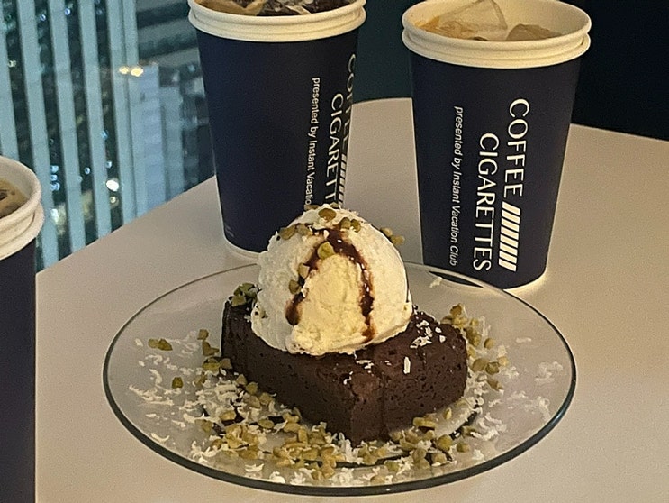  시청역 커피앤시가렛, 야경이 예쁜 뷰맛집 카페