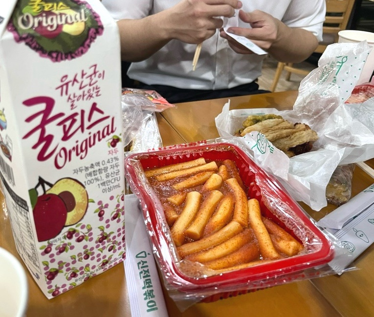 신전떡볶이 위례창곡점 사진 2