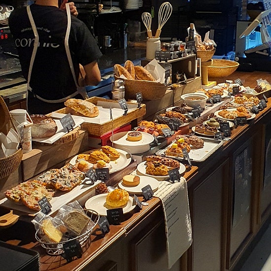 울산 삼산 디저트 샌드위치 브런치맛집 코니 , 대화하기 좋은 분위기좋은카페 내돈내산 울산 삼산 디저트 샌드위치 브런치맛집 코니 , 대화하기 좋은 분위기좋은카페 내돈내산