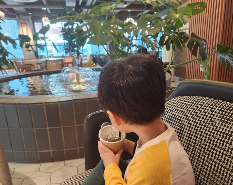  아이와 함께 하는 아침 좋은아침페스츄리 루원시티점